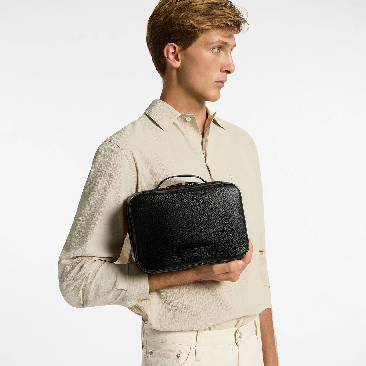 Farther Away Toiletry Bag - Black - Image 11
