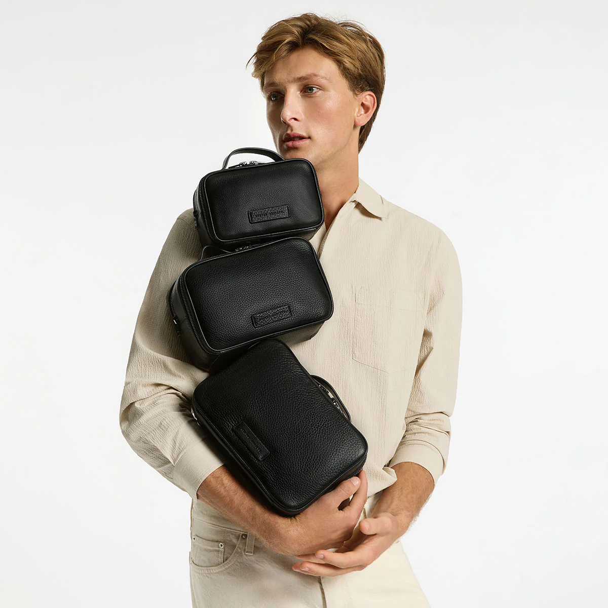 Farther Away Toiletry Bag - Black - Image 8