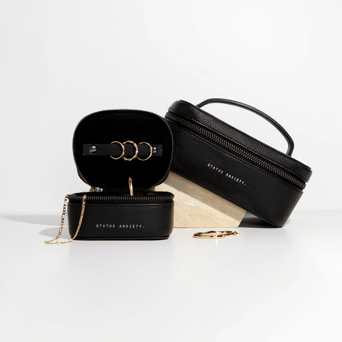 Heartbreaker Jewellery Case - Black - Image 6