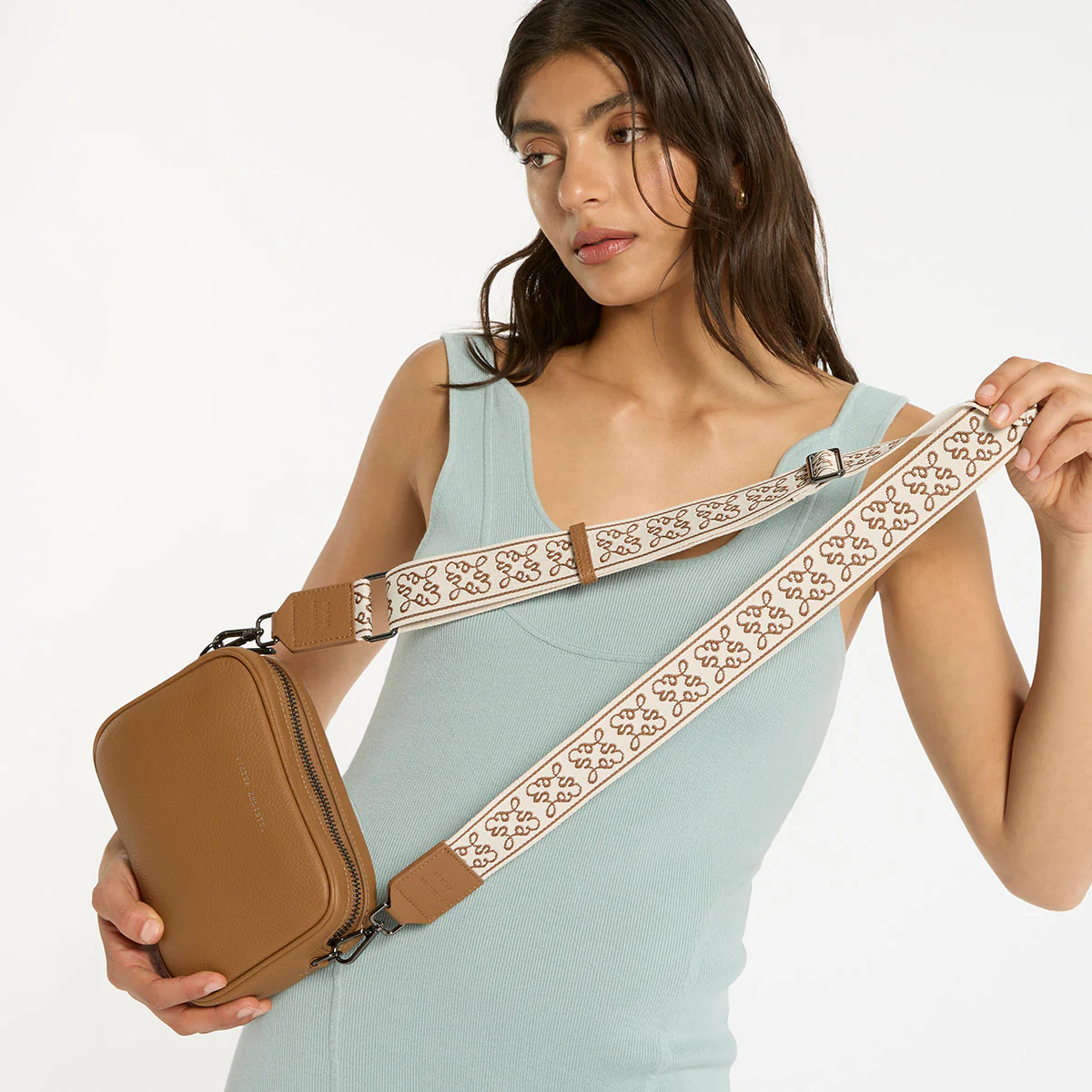 Jacquard Strap Medium - Camel - Image 2