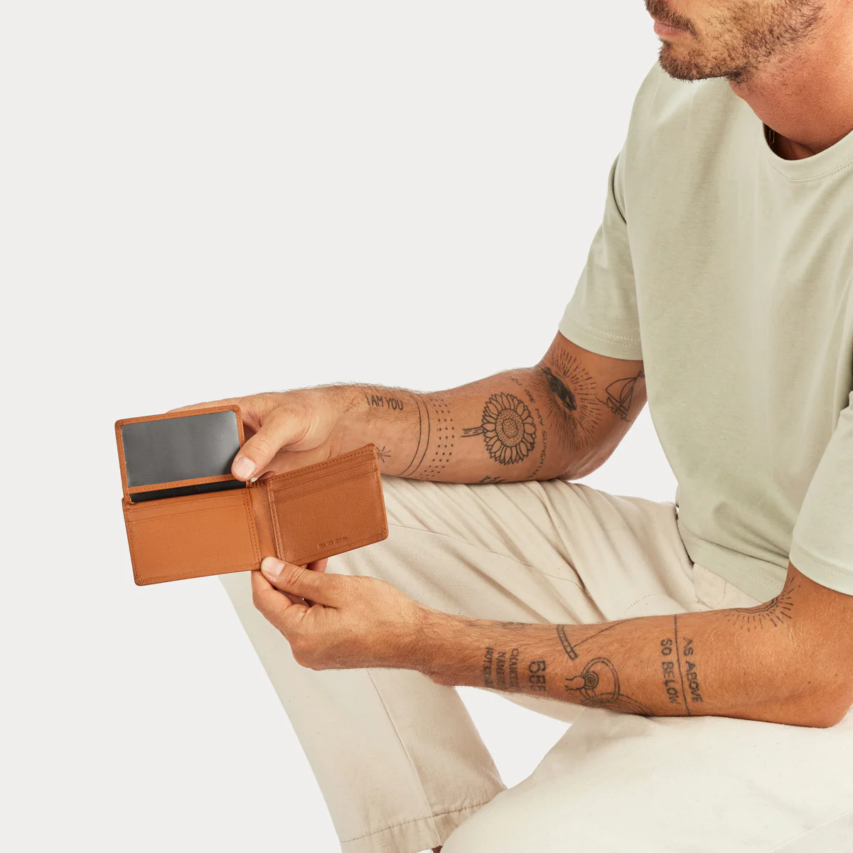 Jonah Wallet - Camel - Image 9
