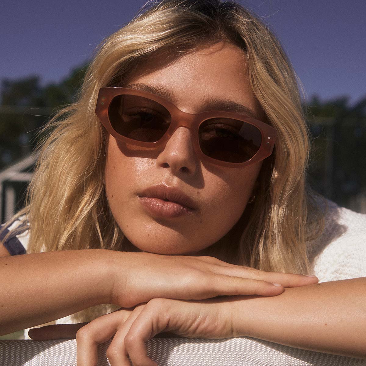 Luna Sunglasses - Rose - Image 7