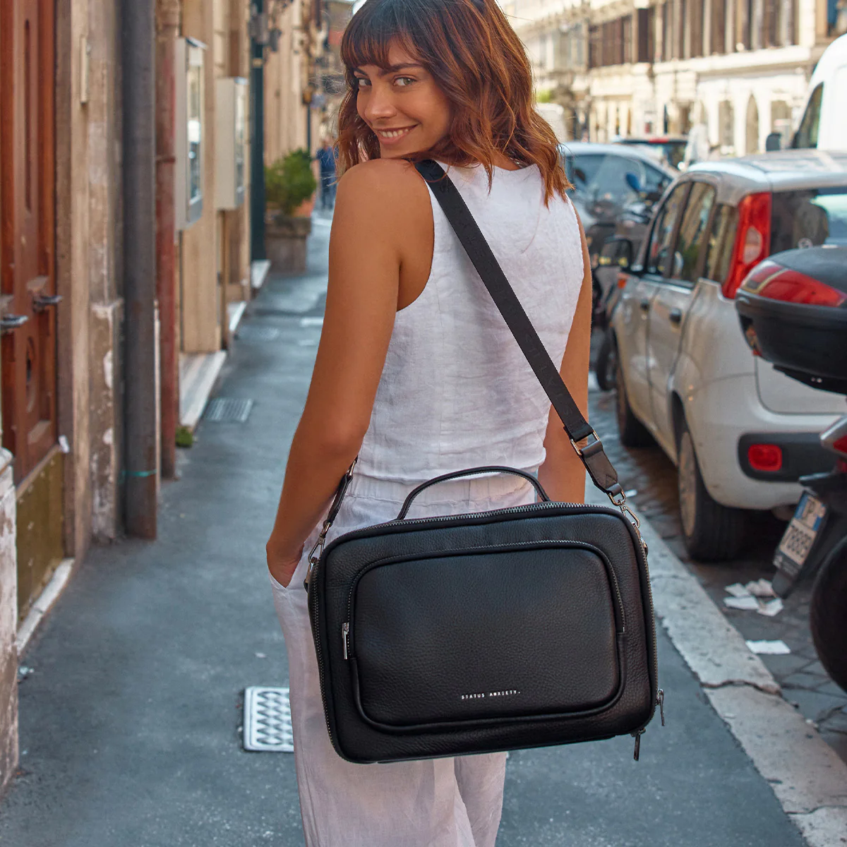 Nostalgia Bag - Black - Image 11