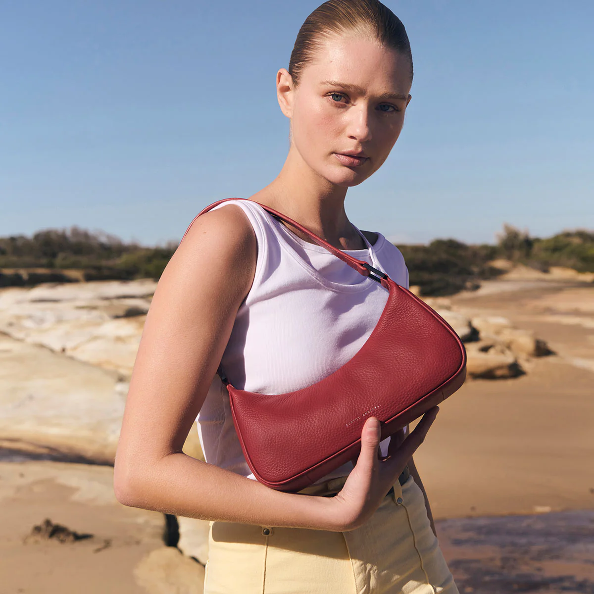 Not That Simple Bag - Rouge - Image 7