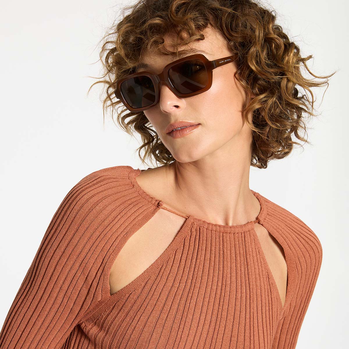 Vacation Sunglasses - Brown - Image 13