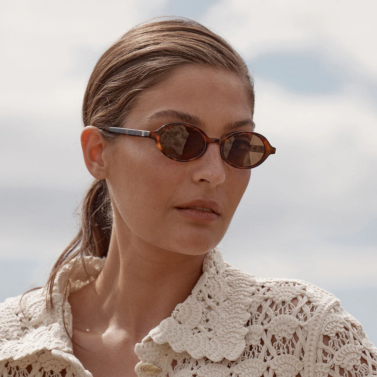 Wonder Sunglasses - Brown Tort - Image 7